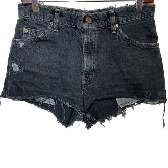 Vintage Levi's Orange Tab Denim Shorts Cut Off Distressed High Rise Black 30" - Picture 1 of 5
